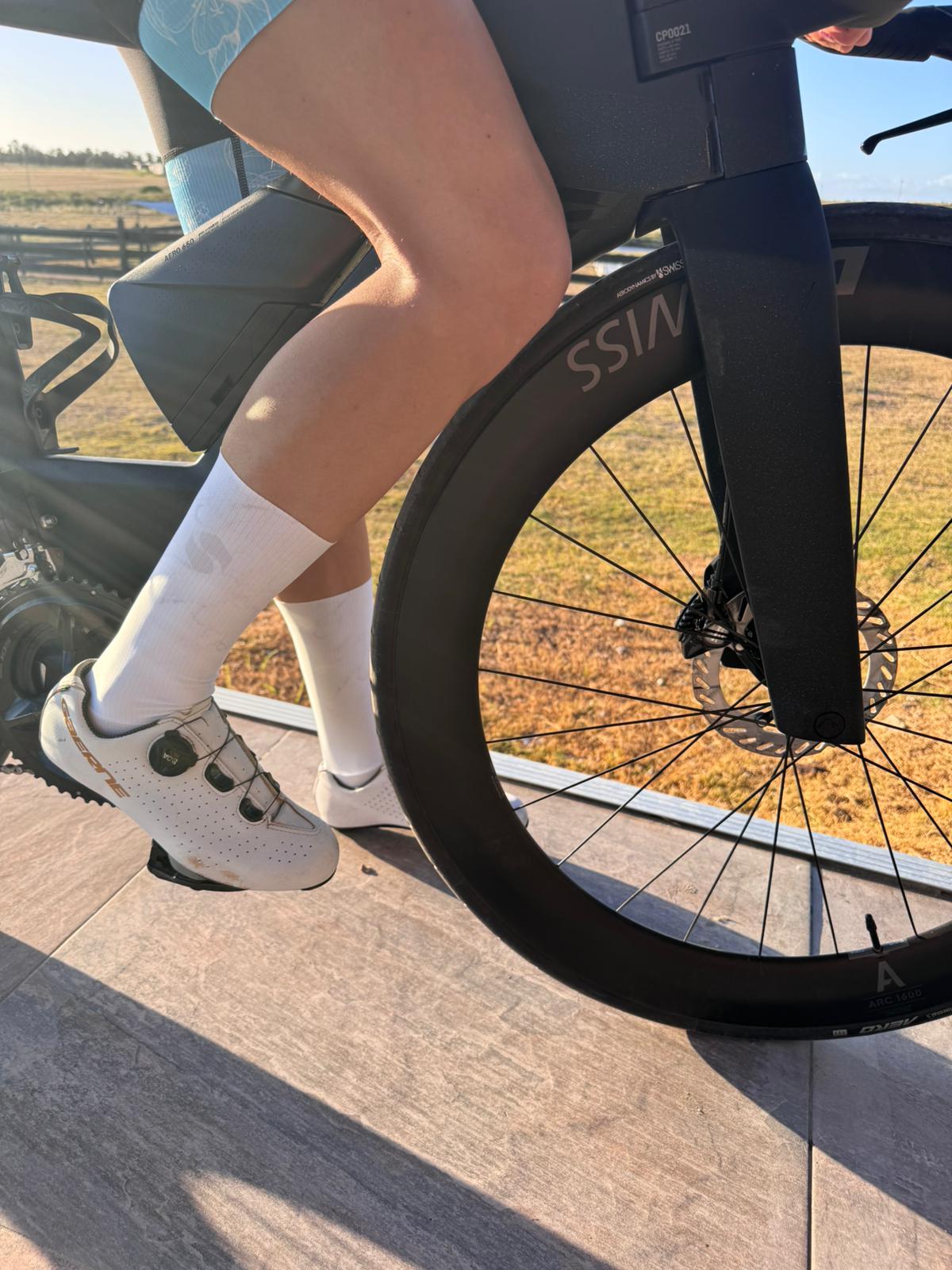 WHITE PRO SAISEI AEROSOCKS