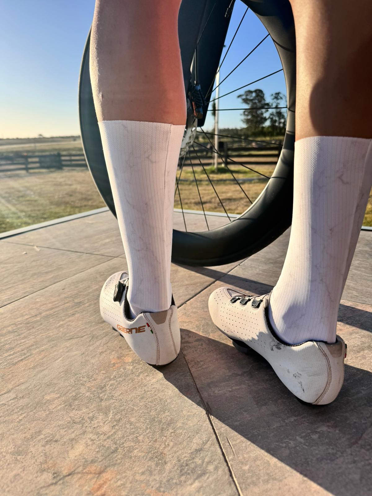 WHITE PRO SAISEI AEROSOCKS